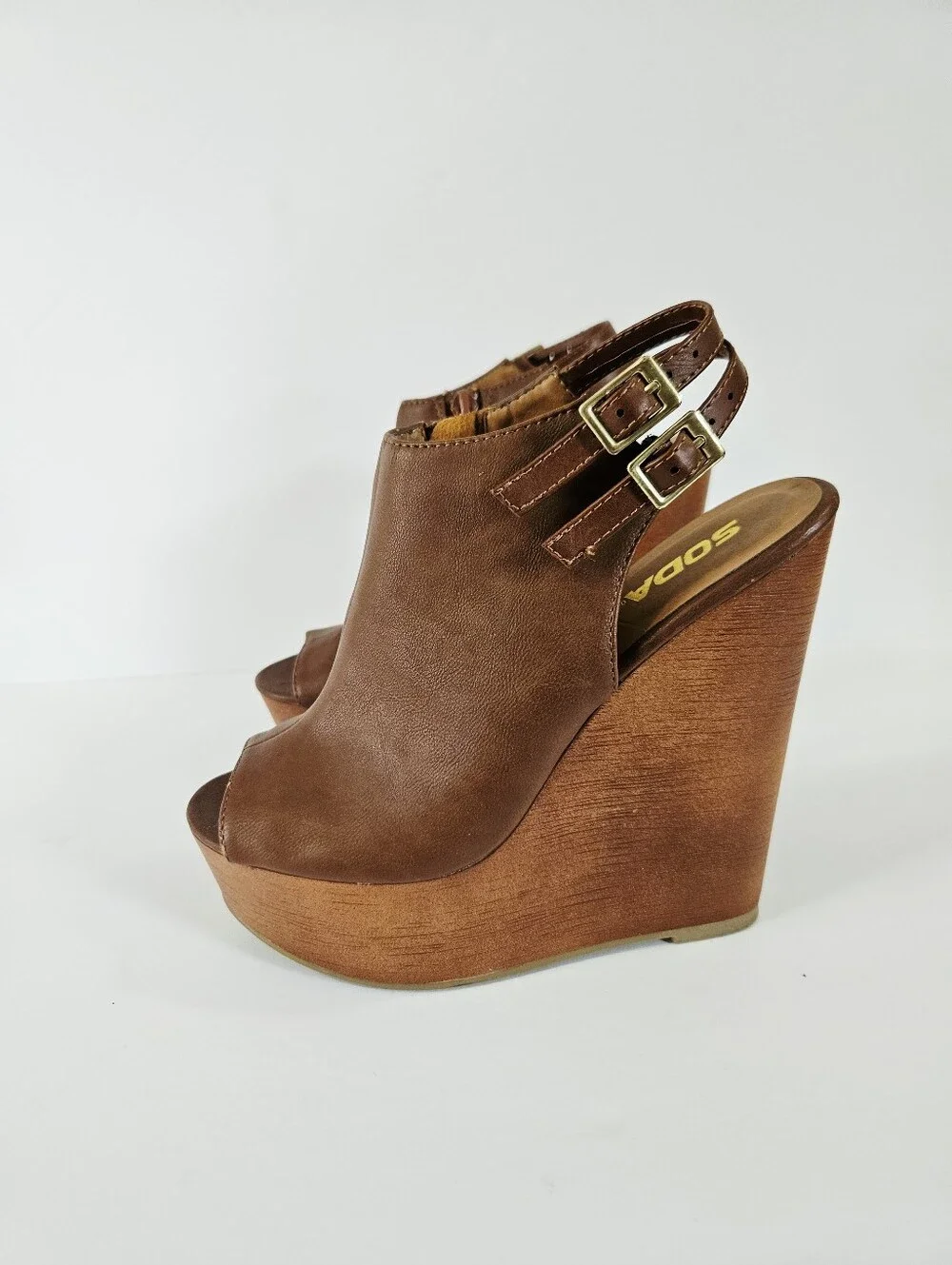 Vintage Y2K SODA Faux Wood Peep Toe Platform Double Buckle Sling Back Heel 7.5